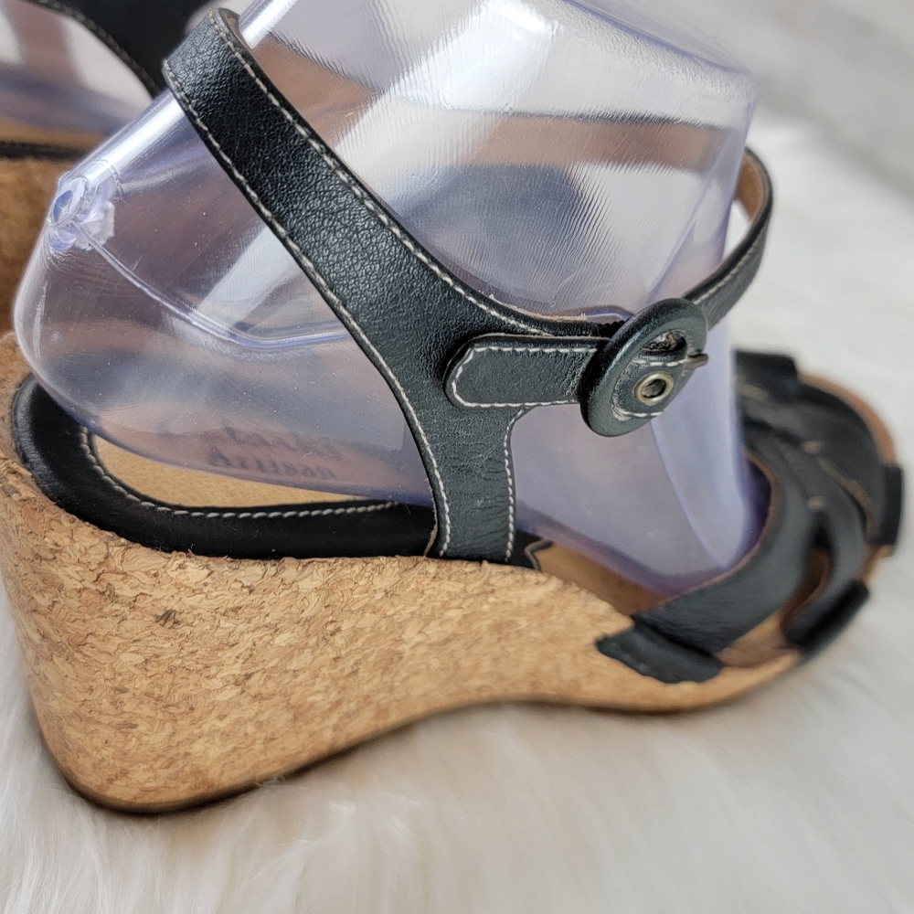 Clarks Artisan Black Leather Peep Toe Cork Wedge Sandals Women's Size 8½ - Picture 12 of 16